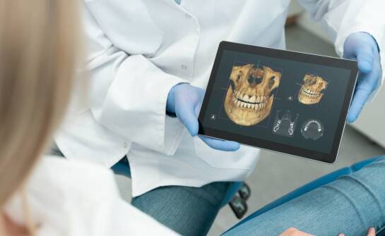 Jakie zalety niesie ze sobą diagnostyka z użyciem tomografii 3D w stomatologii?