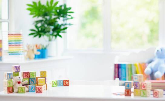Jak nowoczesne pomoce dydaktyczne z matematyki wspierają edukację uczniów o różnych stylach nauki?
