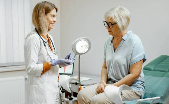 Badania ginekologiczne po menopauzie: dlaczego są ważne?