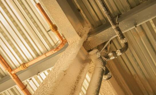 Jak kątownik montażowy długi wpływa na efektywność energetyczną budynków?