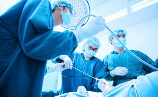 Jakie badania diagnostyczne oferuje gastrolog?