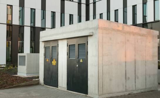 Zalety stosowania akumulatora SIAP 3PT180 w branży budowlanej