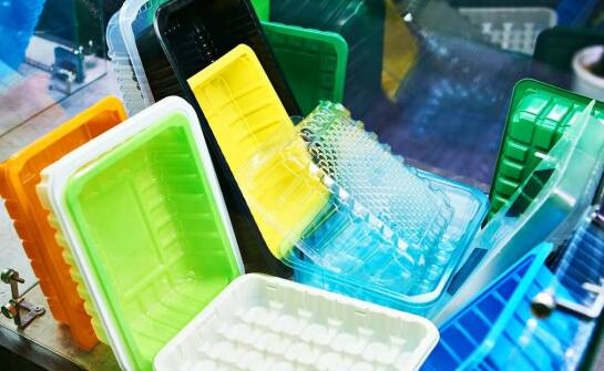 Jak barwniki wpływają na recykling tworzyw sztucznych?