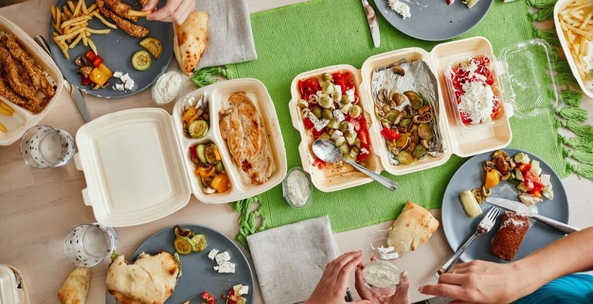 Opakowania dla gastronomii – ekologia i funkcjonalność