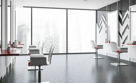 Jak posadzka poliuretanowa wpływa na estetykę przestrzeni komercyjnych?