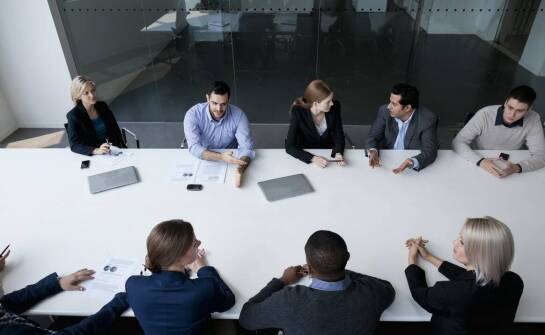 Wypożyczalnia sprzętu a budżet imprezy – jak zoptymalizować koszty?