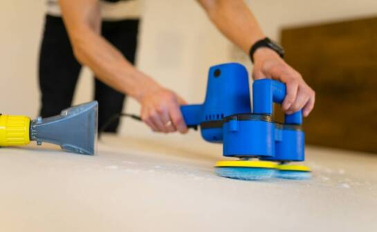 Profesjonalne usługi prania dywanów a estetyka i higiena wnętrz