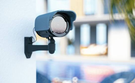 Wybór instalacji alarmowych dla budynków mieszkalnych: na co zwrócić uwagę?