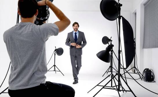 Parasolka fotograficzna – czy warto zainwestować w modele z wyższej półki?