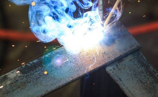 Drut spawalniczy SG3 a optymalizacja procesów spawania w budownictwie