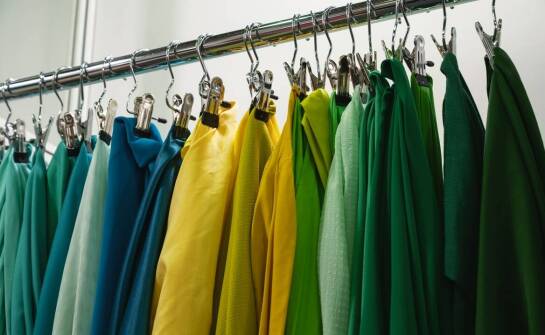 Wybór idealnej koszulki rowerowej męskiej na lato – na co zwrócić uwagę?