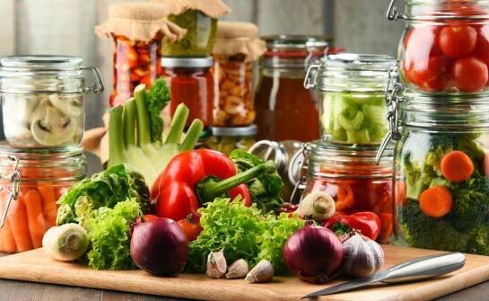 Zasady higieny przy dostawie sushi na dowóz w Dobrczu