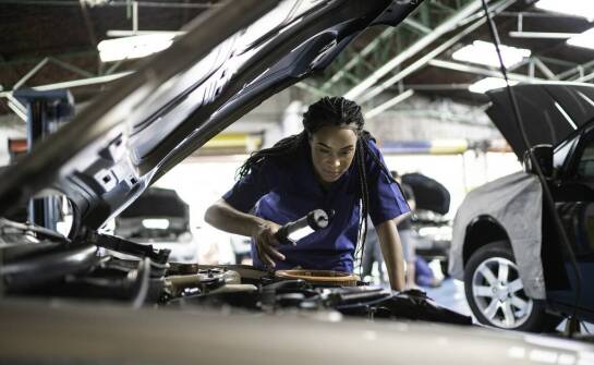 Ile trwa wymiana szyby z wykorzystaniem metody ESPRIT?