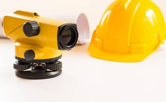 Jak Rema DMXA 32 wpływa na efektywność pracy w budownictwie?