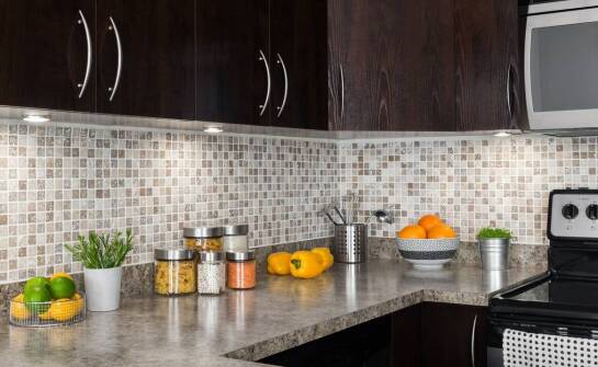 Zlewozmywak granitowy 50 cm – odporność na zarysowania i uderzenia