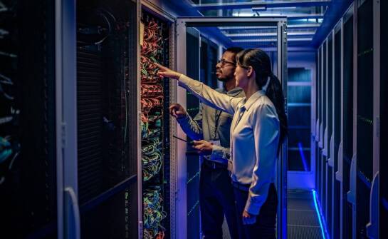 Nowoczesne trendy w budowie i zarządzaniu Data Center