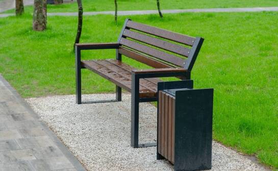 Jakie są zalety wyboru ławki ogrodowej z profila?