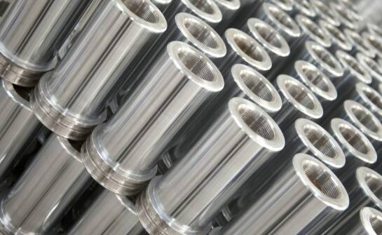 Przewaga dennic nierdzewnych nad innymi materiałami: analiza porównawcza