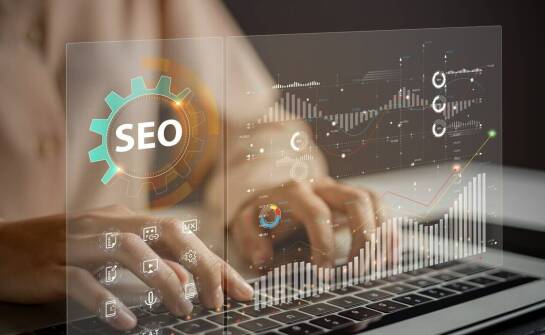 Jak hosting WordPress wspiera SEO Twojej strony?