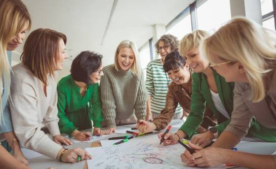 Jakie nowe odkrycia dotyczące polskiego dziedzictwa zawdzięczamy "bazie polonika"?