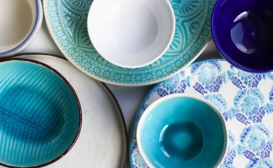 Wyjątkowe wzory i techniki tworzenia pater ceramicznych ręcznie robionych