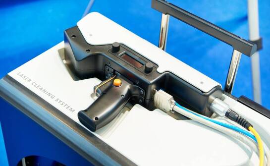 Dlaczego koszt wynajmu szyny CPM może się różnić między wypożyczalniami?