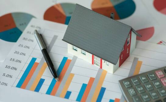 Wycena nieruchomości a strategia inwestycyjna – jak wspierać decyzje inwestorów?