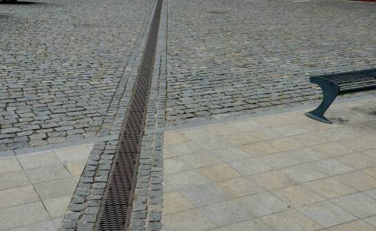 Kratki ściekowe podłużne w kontekście bezpieczeństwa sanitarno-higienicznego zakładów