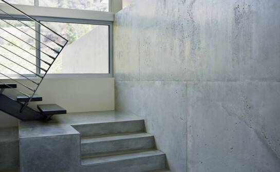 Beton architektoniczny czarny – nowoczesność i elegancja w jednym