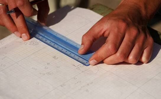 Jak systematycznie podnosić swoje umiejętności w sudoku, przechodząc przez 10 poziomów?