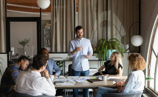 Znaczenie konsultingu HR w tworzeniu zrównoważonych strategii kadrowych