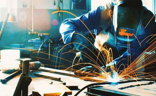 Jakie są korzyści z testowania elektrod AWS E6013 przed zakupem?