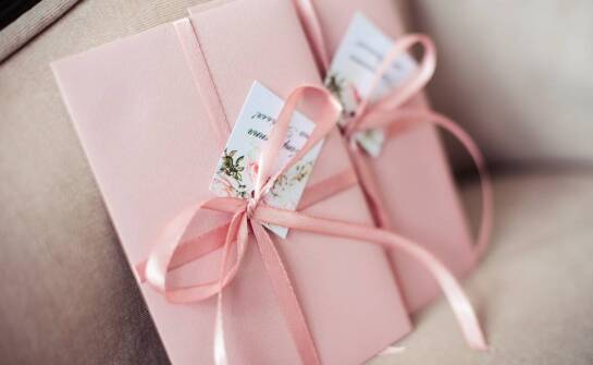 Kopertówki na wesele – jakie modele są obecnie najmodniejsze?