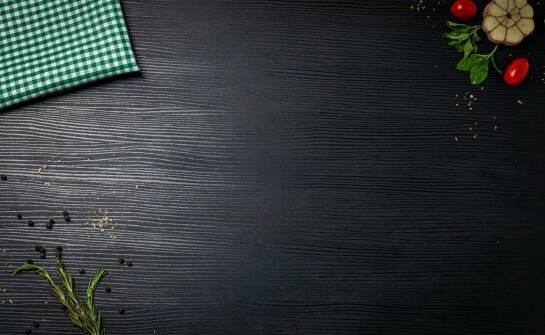 Jakie techniki kulinarne najlepiej sprawdzają się przy przygotowywaniu krewetek 1kg?