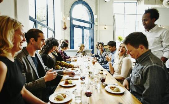 Jak nasze menu w restauracji przy morzu zadowala najbardziej wymagających gości?