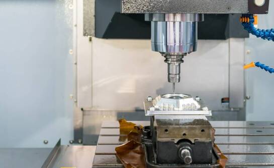 Jakie są korzyści z zastosowania technologii CNC w regeneracji wałów?