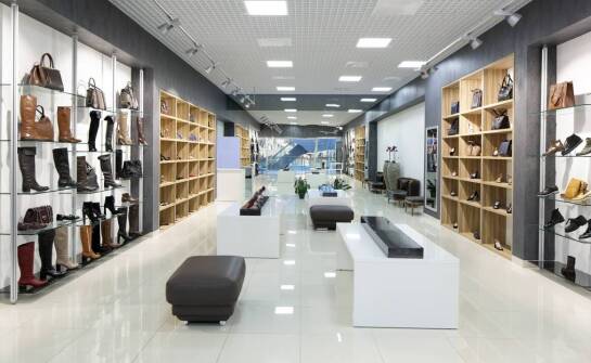 Jakie funkcje powinny mieć ekrany dla retail, aby przyciągać klientów?