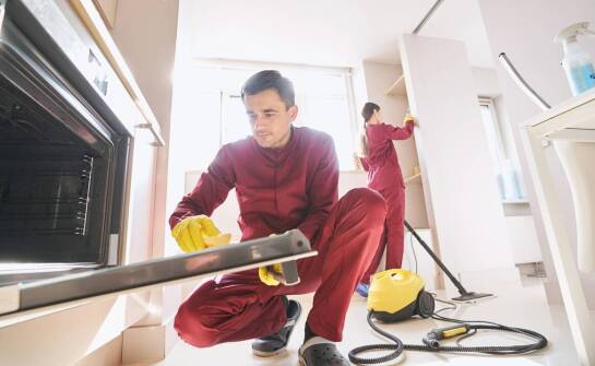 Jak wybrać środek do czyszczenia pieca dostosowany do specyfiki twojego kotła?