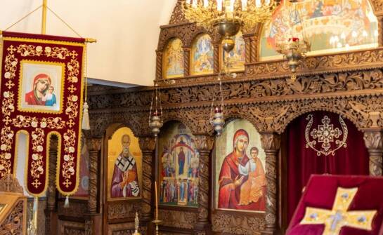 Tradycyjne versus nowoczesne komże ministranckie – co wybrać?