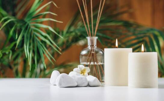 Porównanie różnych form odświeżaczy do nawiewów – co warto wybrać?