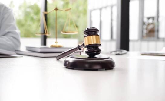 Odzyskiwanie należności od kontrahenta – jakie masz możliwości prawne?