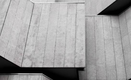 Jak beton architektoniczny wpływa na zrównoważony rozwój budownictwa?