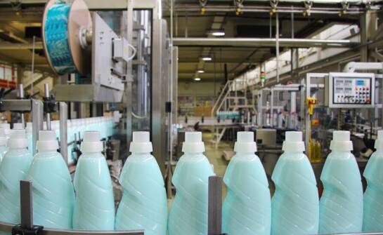 Rozlewnie chemii gospodarczej – jak wpływają na konkurencyjność firm na rynku?