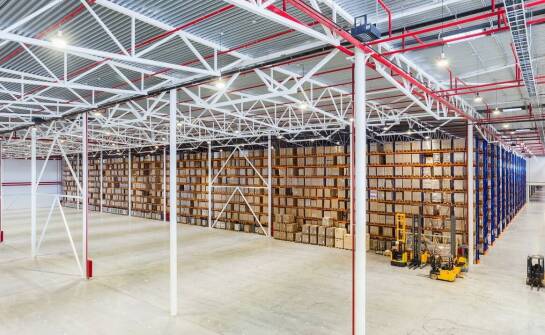 Jak dostosować boksy magazynowe do specyficznych potrzeb klienta?