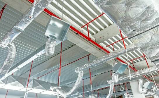 Montaż rekuperacji w obiektach produkcyjnych – co warto wiedzieć?