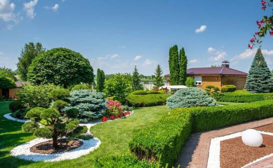 Co obejmuje kompleksowe zagospodarowanie ogrodu?
