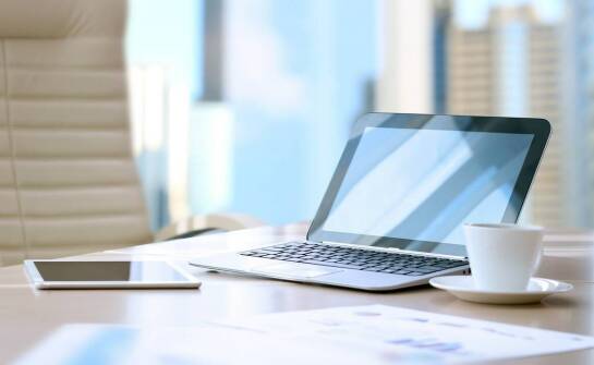 Jak skutecznie przeprowadzić wyliczanie wynagrodzenia w firmie?