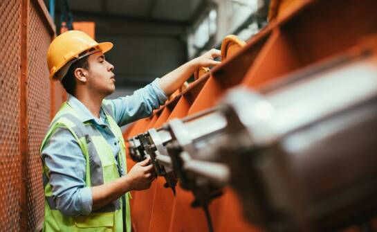 Kluczowe aspekty serwisowania manipulatorów podciśnieniowych dla ich długowieczności