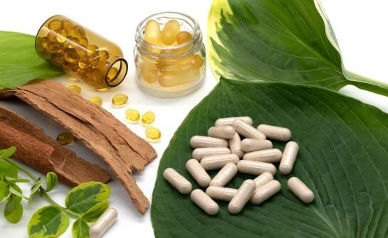 Składniki aktywne w suplementach na potencję – co warto wiedzieć przed zakupem?