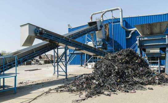 Jak często należy organizować wywóz odpadów przemysłowych?